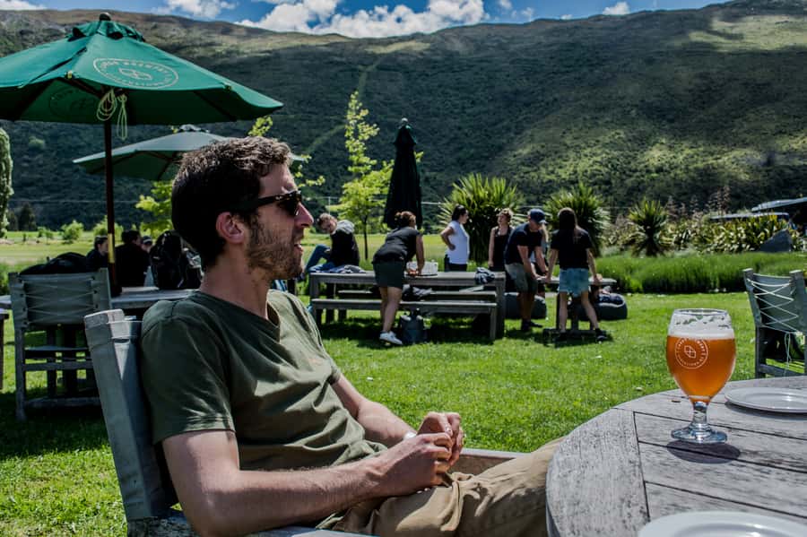 Queenstown & Gibbston Valley: Hop-On Hop-Off Wine Tours - Queenstown and Arthur’s Point: start with action or a drink