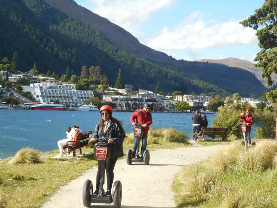 Queenstown: Guided Segway Tour - Queenstown Gardens on the lake peninsula