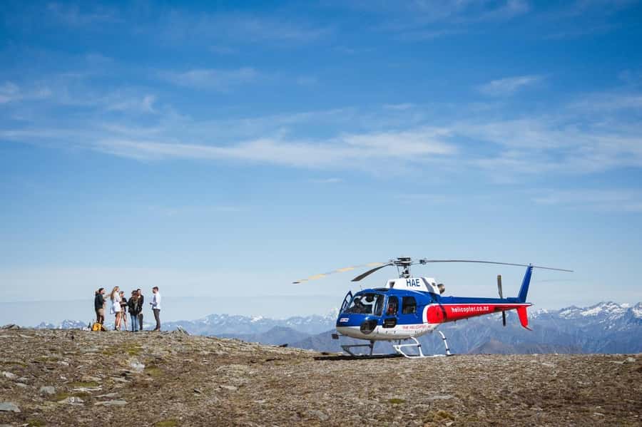 Queenstown: Helicopter & Wine Tasting Tour - Why this Queenstown wine day costs $523