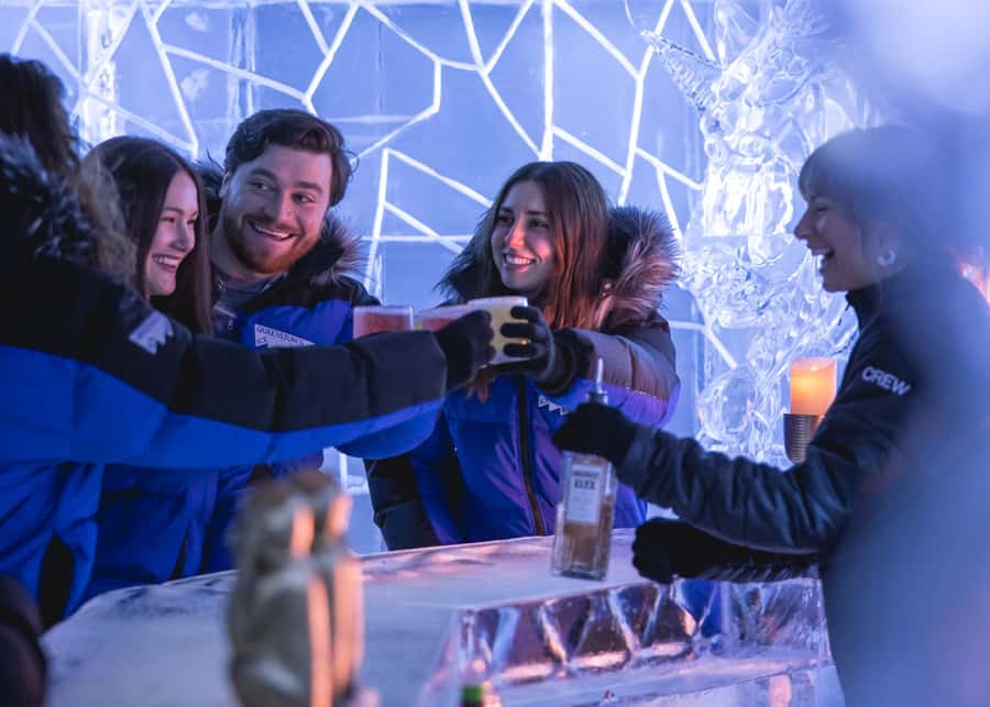 Queenstown: Ice Bar Entry with Warm Winter Gear and Drink - Getting Dressed for a Room Below Freezing