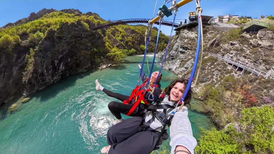 Queenstown: Kawarau Swing! (Solo, Tandem or Triple!) - Choosing solo, tandem, or triple