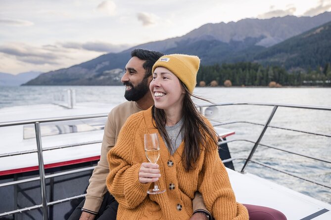 Queenstown: Lake Wakatipu Scenic Cruise (90 Minutes) - Kelvin Heights and the Queenstown Golf Course