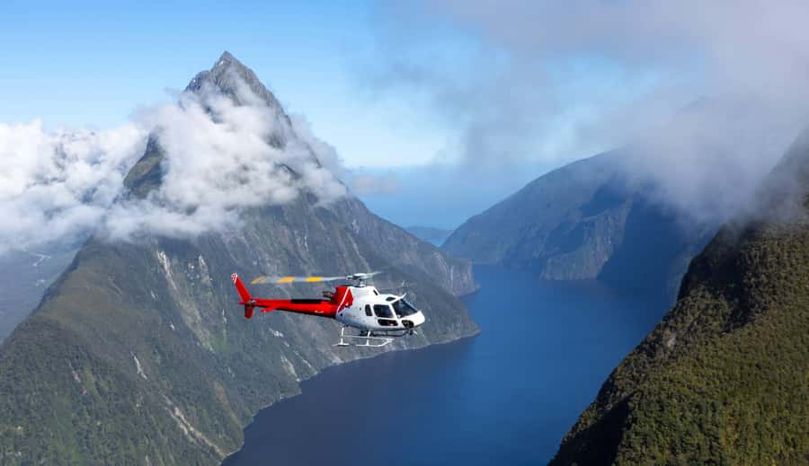 Queenstown: Milford Sound Cruise & Helicopter Alpine Tour - Key points at a glance