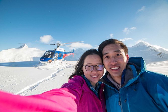 Queenstown: Pilot's Choice Helicopter Flight with alpine landing - The first lift over Lake Wakatipu