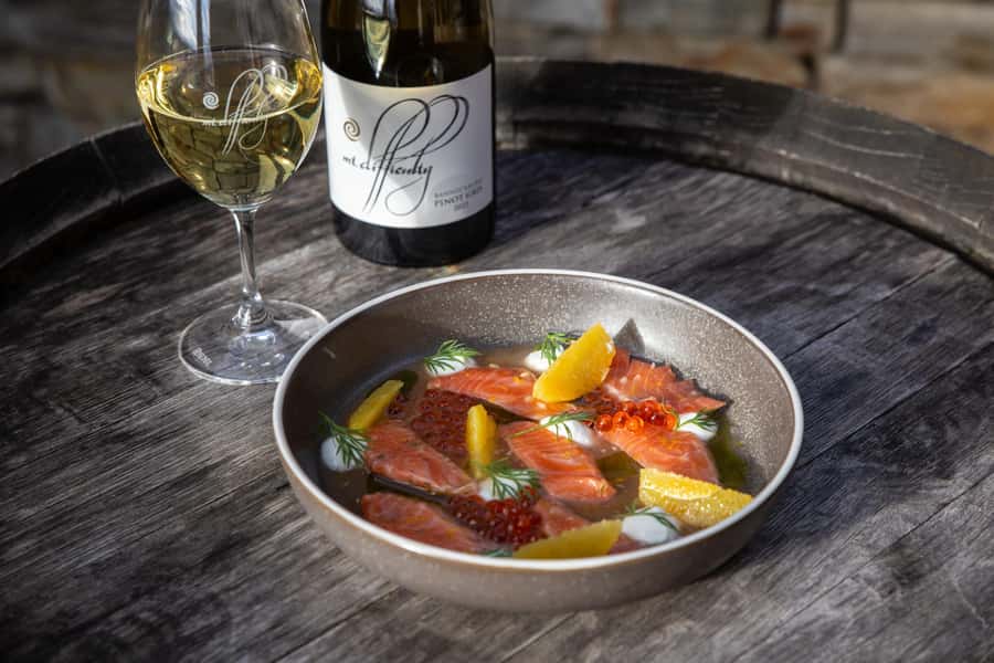 Queenstown: Premium Full-Day Central Otago Wine Tasting Tour - Carrick combines wine with a proper lunch break