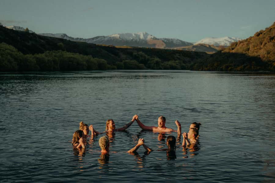 Queenstown: Riverside Sauna and Cold Plunge Experience - A riverside setting with a simple purpose