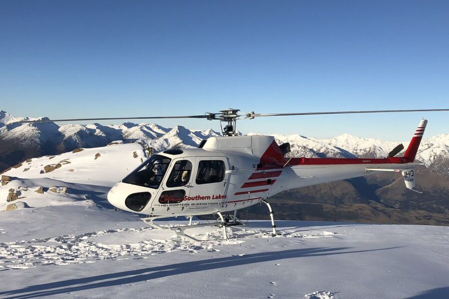 Queenstown: Scenic Alpine Heli-Flight - Flying over Skippers Canyon