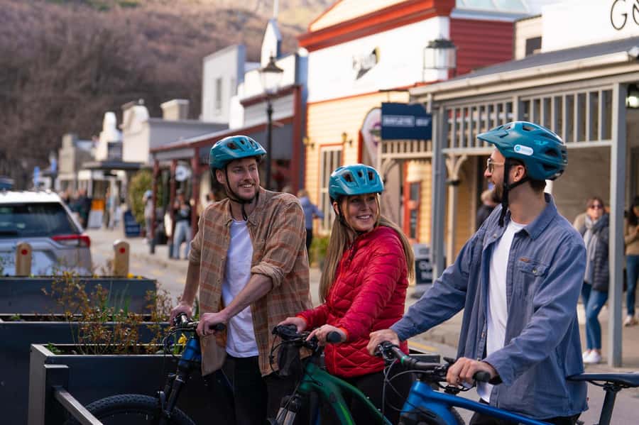 Queenstown: Self-Guided Gibbston Valley Wineries Bike Tour - Gibbston’s wineries, lunch stops, and local flavours