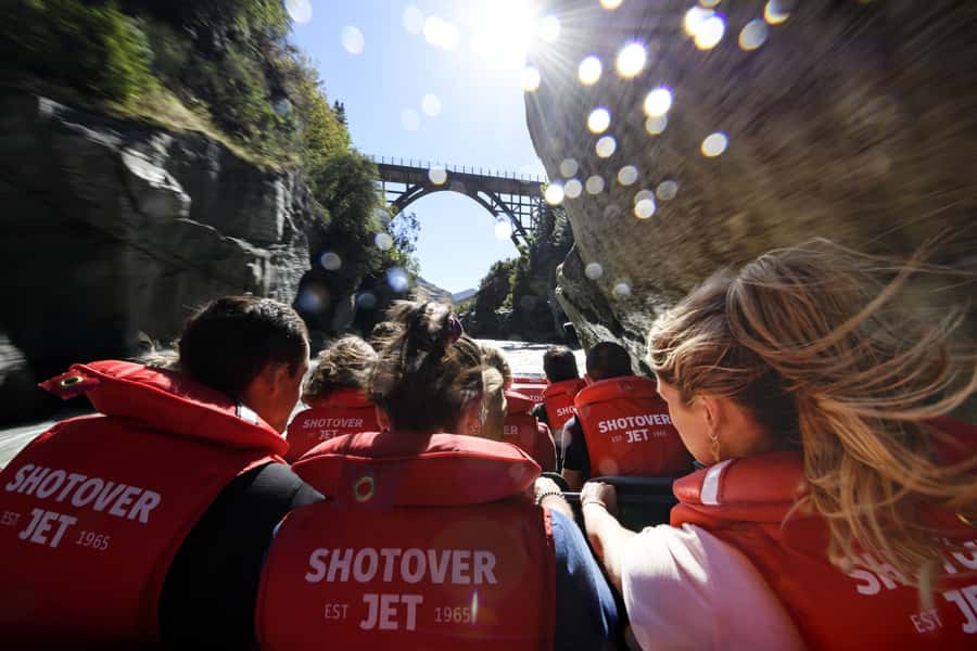 Queenstown: Shotover River Extreme Jet Boat Experience - Useful booking and clothing advice