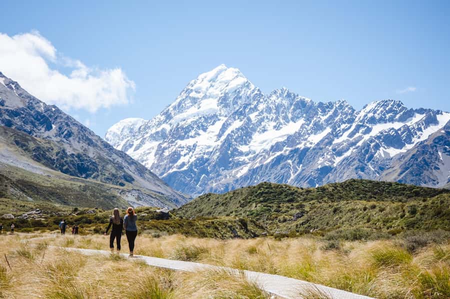 Queenstown: Small Group Mt Cook Day Tour - Choosing a walk without racing the clock