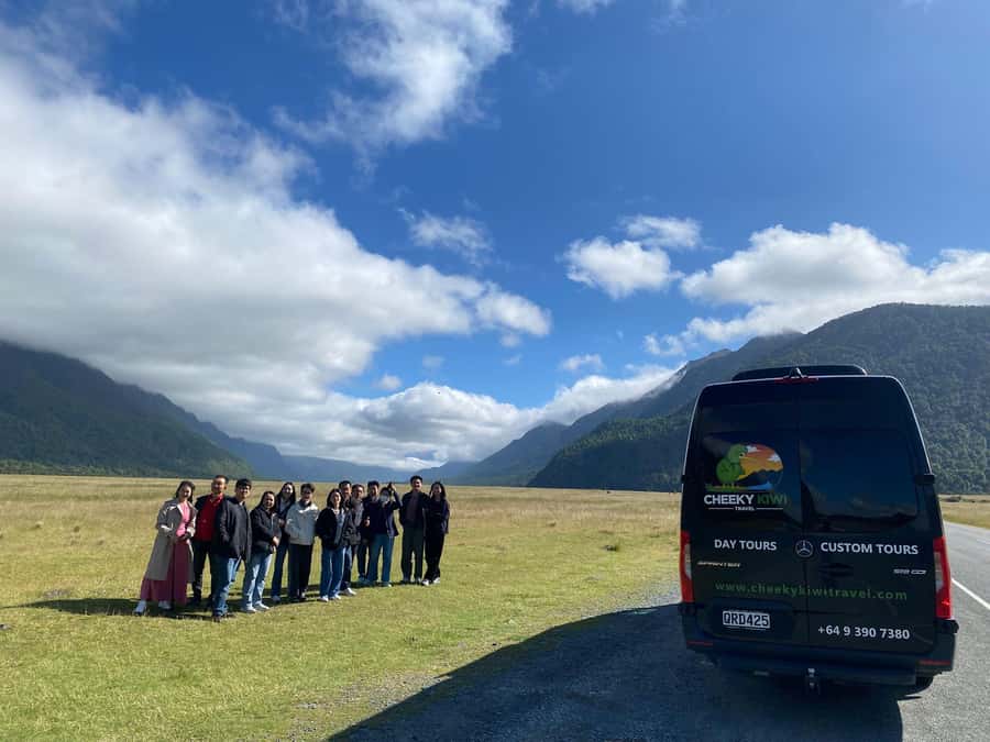 Queenstown: Southern Highlights – 3 Days & 2 Nights - Pickup details that can save you trouble