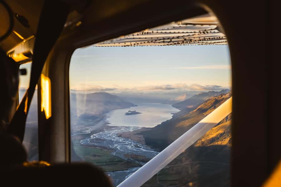 Queenstown: Sunrise Glacier Scenic Flight - Mt. Aspiring National Park from above