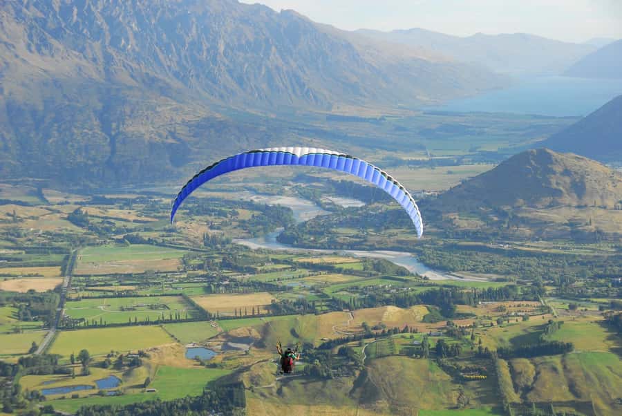 Queenstown: Tandem Paragliding Experience - Why Coronet Peak makes this flight special