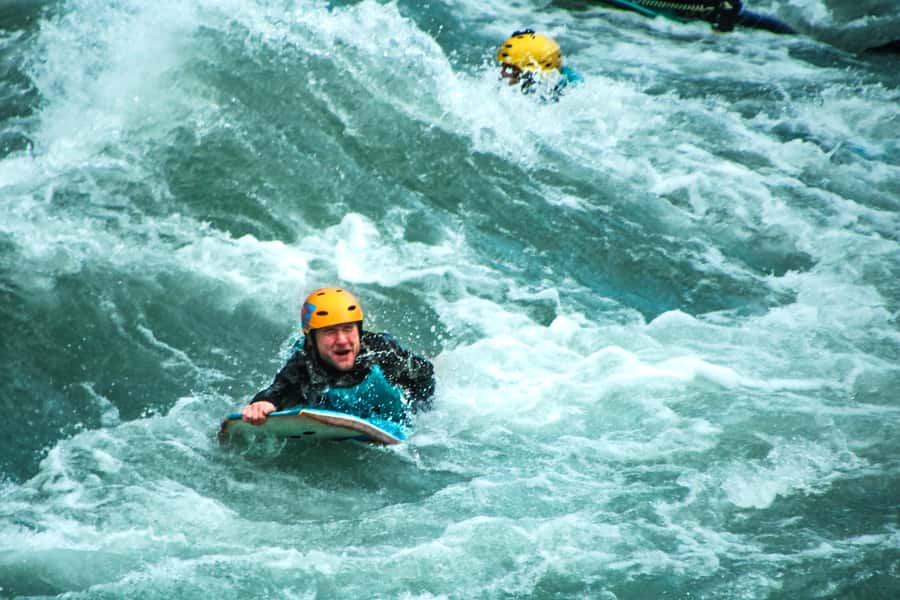 Queenstown: White Water Surfing Along the Kawarau River - Riding rapids, waves, and whirlpools