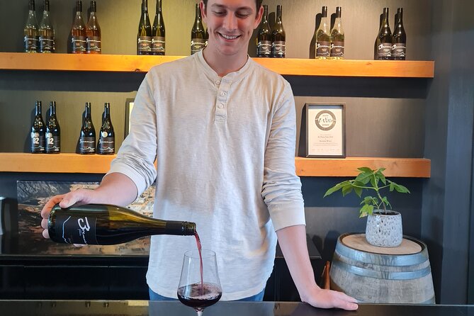 Queenstown Wine Tour - The guide is the real value