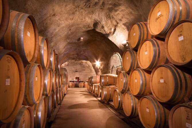 Queenstown Wine Tour - Gibbston Valley Cave | Kinross | Amisfield - How much wine will you taste?