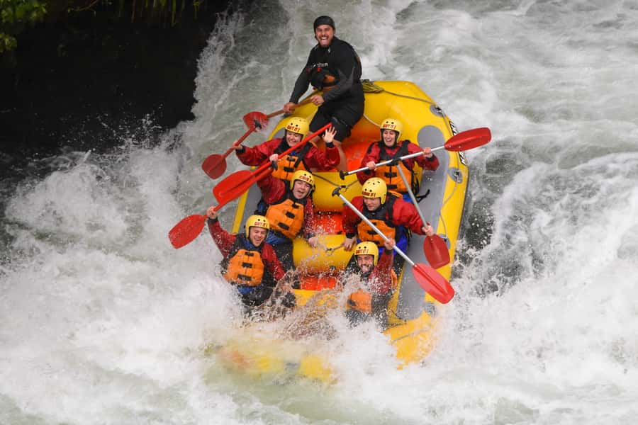 Rafting Rotorua: Kaituna River White Water Experience - Safety briefing before the Kaituna gets serious