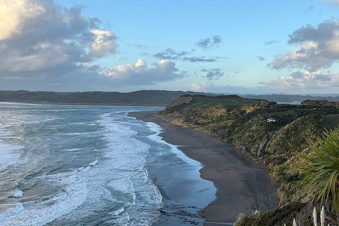 Raglan New Zealand Adventure Tour from Auckland - Why Raglan makes a good day trip from Auckland