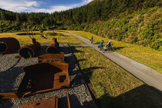 Remutaka Rail Trail Mountain Bike Explorer Cycle Tour - The narrow final kilometres
