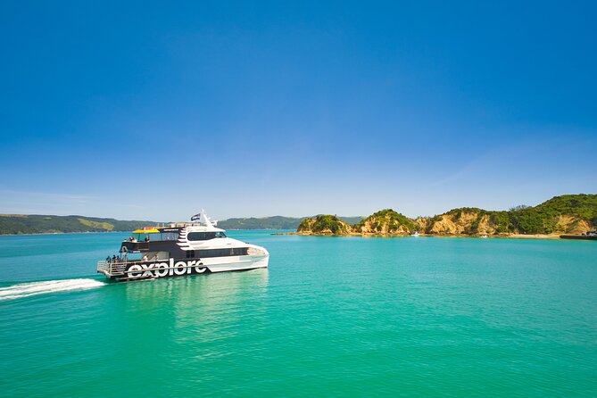 Rotoroa Island Ferry - from Auckland - Leaving Auckland for Rotoroa Island