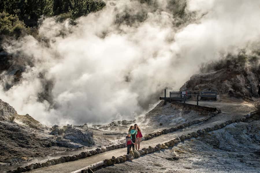 Rotorua: Hell's Gate Outdoor Mud Spa & Guided Walk - Why Hell’s Gate makes a good Rotorua half-day