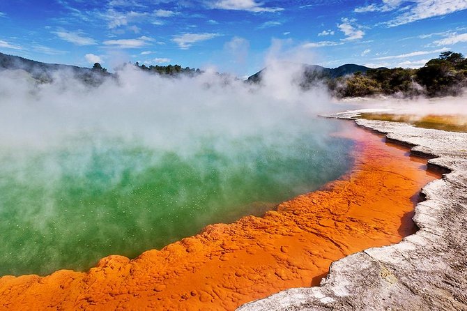 Rotorua Highlights inc. Waiotapu & Te Puia Day Tour from Auckland - The return to Auckland