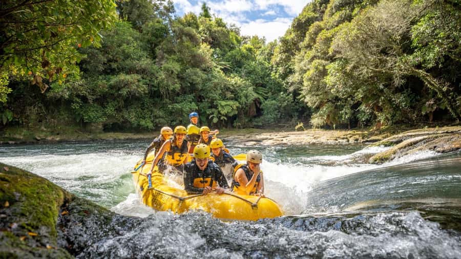 Rotorua Rafting: Kaituna River Rafting Experience-Free Sauna - Crossing to the Kaituna River