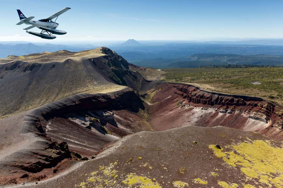 Rotorua: Scenic Flight over Mt Tarawera & Waimangu Valley - The thrill of taking off from the water