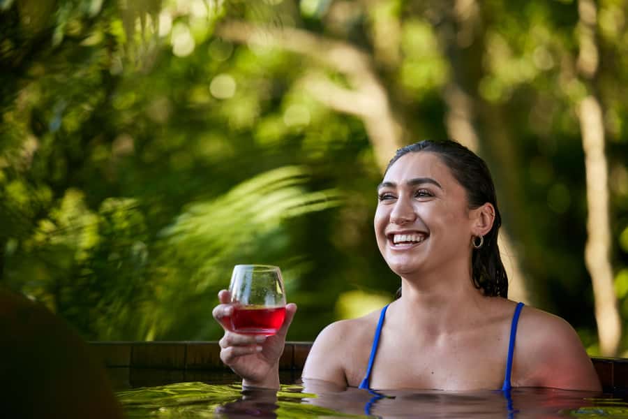 Rotorua: Secret Spot Hot Tubs - Who will enjoy it most