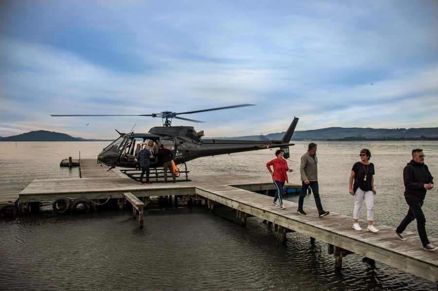 Rotorua: Volcano Landing and Geothermal Park Helicopter Tour - Landing on Mount Tarawera after the 1886 eruption