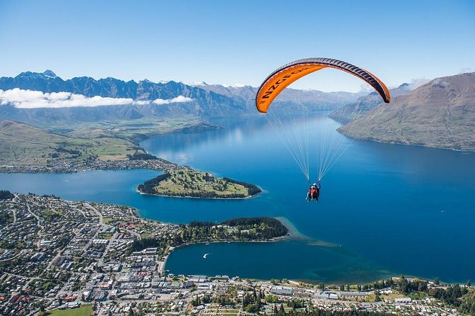 Scenic Guided eBike Tour Ride to the Lake - Following the Shotover and Kawarau rivers