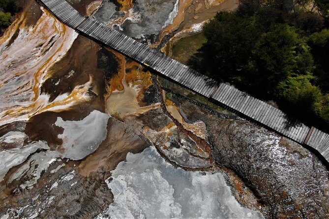 Self-Guided Geothermal Tour in Orakei Korako - What the self-guided format gets right