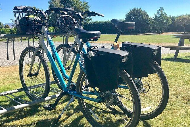 Self-Guided Wine Tours by Bike with Lorelle & Greg - Lunch, Cheese, and the Cost of Taking It Slowly