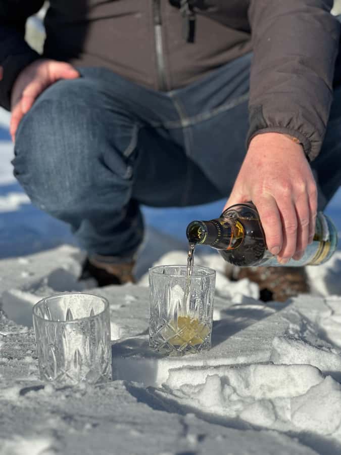 Shackleton Glacier Whiskey Endurance Flight - 50mins - Taking Off From Franz Josef