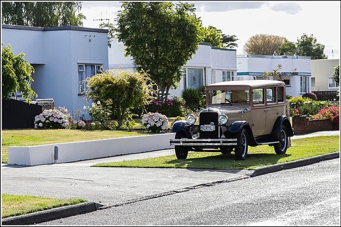 Shore Excursion: 4-Hour Discover Hawkes Bay and Napier Tour - Te Mata Peak delivers the big view