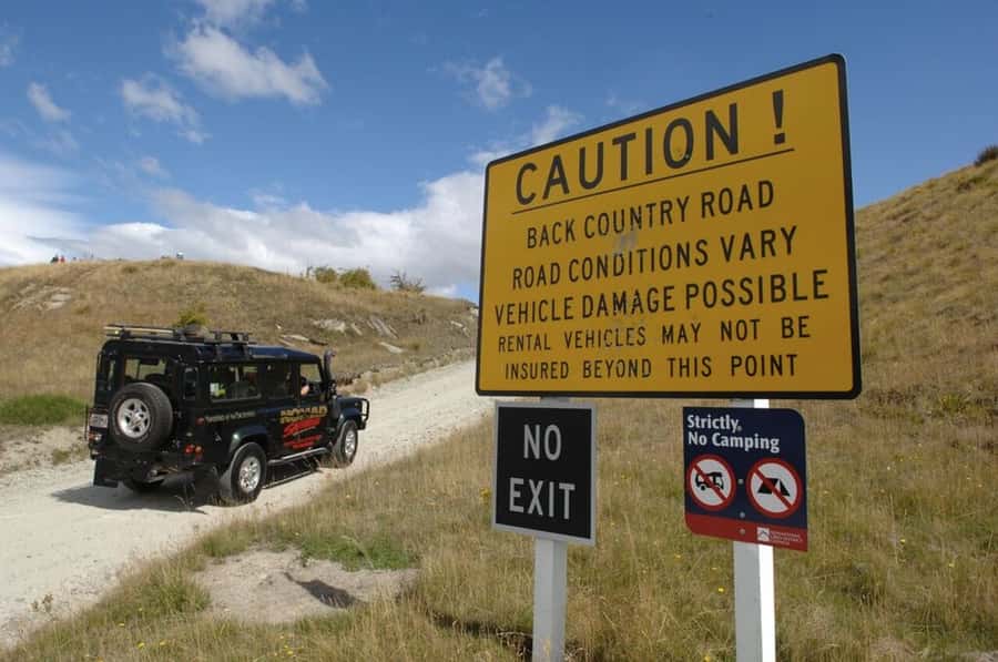 Skippers Canyon 4WD Heritage Tour from Queenstown - Leaving Queenstown for the high country