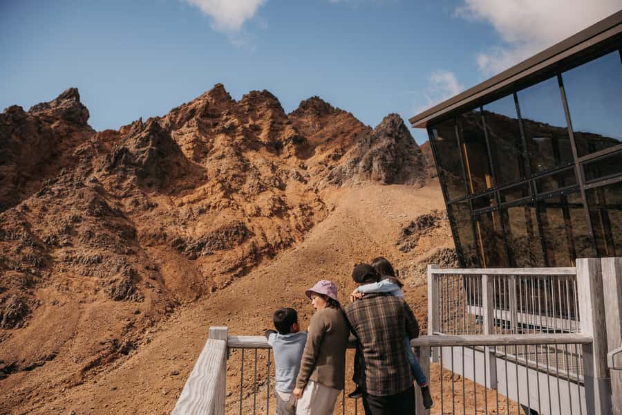 Sky Waka Gondola Ride & Peak Adventures: Entry Ticket - Starting at Whakapapa on the Top of Bruce Road