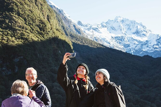 Small Group, Award Winning Milford Sound Day Experience & Cruise - Lunch, WiFi, and the small comforts