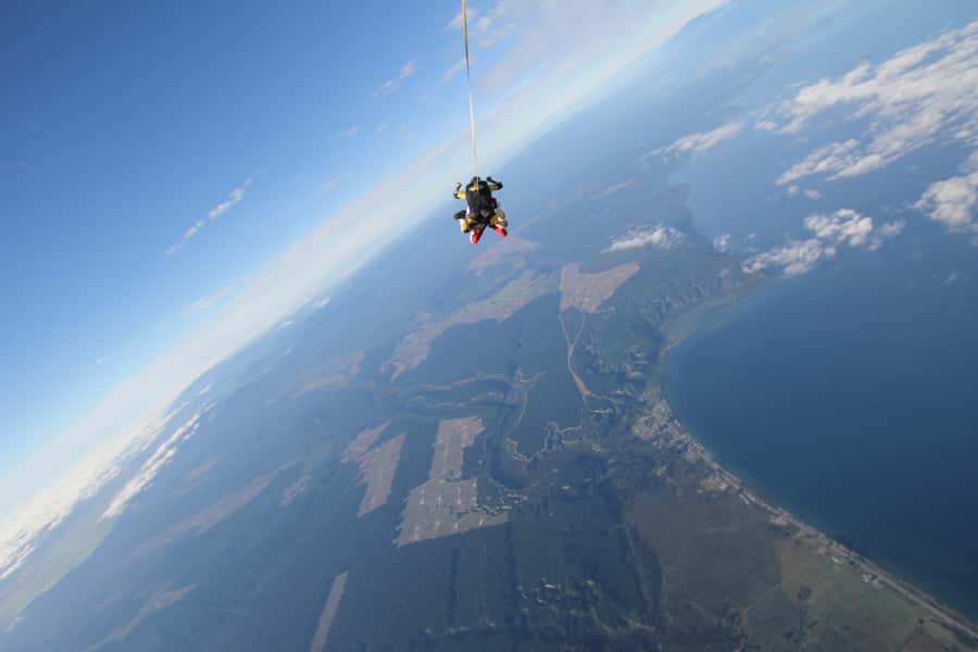 Tandem Skydive Experience in Taupo - Photos and video: expensive, but useful