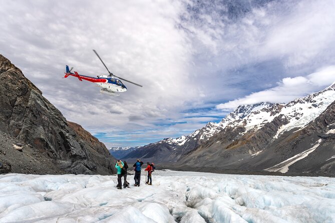 Tasman Glacier Heli-Hike Tour from Queenstown - What the group size means