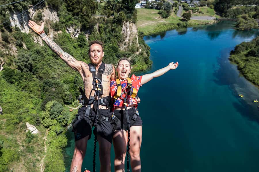 Taupō: AJ Hackett Taupō Bungy - NZ's Highest Water Touch! - Registration, Harness And The Walk To The Edge