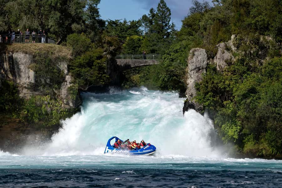 Taupō: Huka Falls 30-Minute Jet Boat Experience - Key points to know before you book