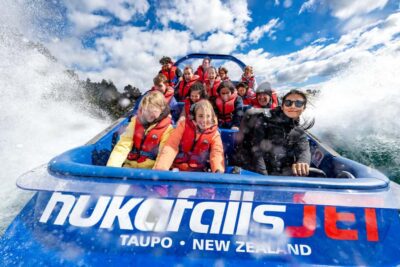 Huka Falls 30-Minute Jet Boat Experience