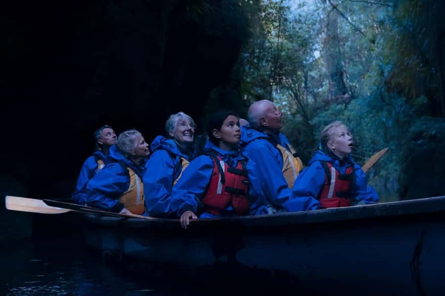 Tauranga: Evening Big Kanu Glowworm Tour - Paddling toward Mangapapa Canyon