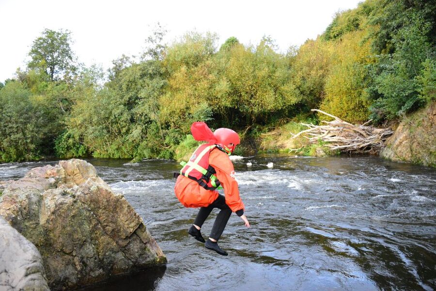 Te Awa Kairangi Grade 2 Scenic Duckie Tour - Practical preparation for a wet day