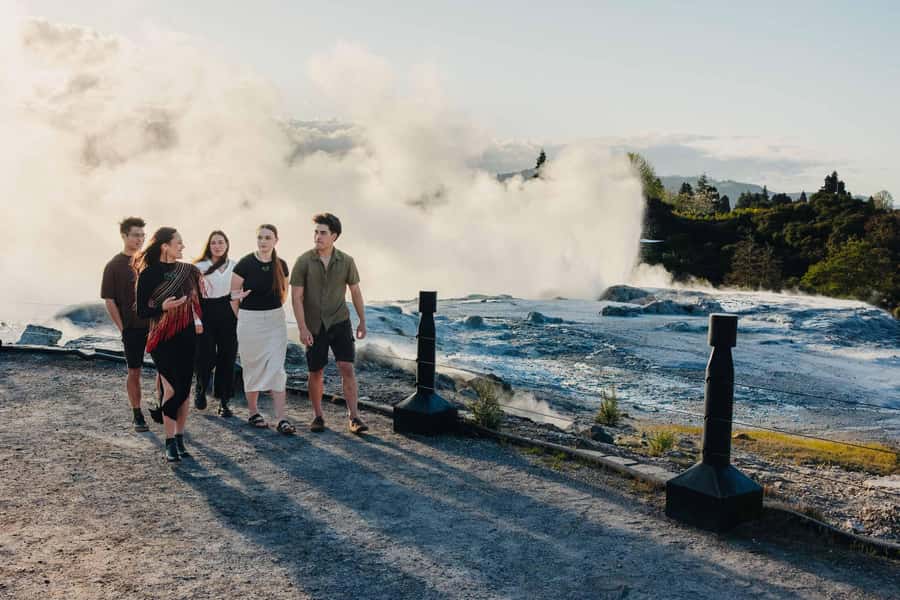 Te Puia: Te Rā Guided Day Tour + Haka Cultural Performance - Booking flexibility and practical timing