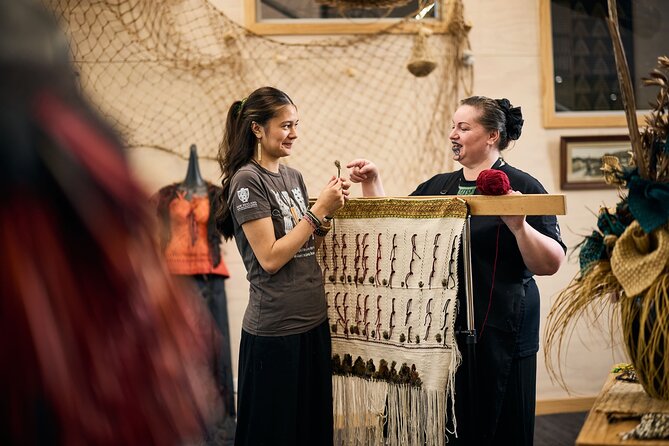 Te Puia: Te Rā Guided Experience - Walking into the Whakarewarewa Thermal Valley