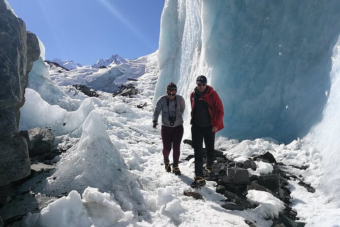 The Adventurer: Tasman Glacier Heli-hike - Landing on the Tasman Glacier