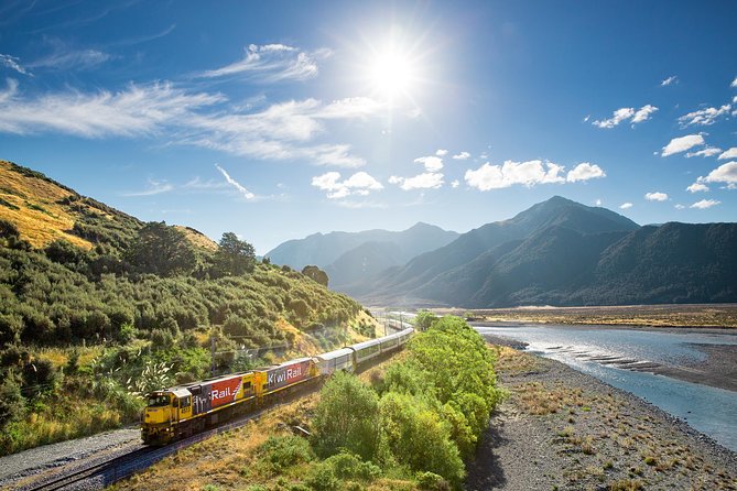TranzAlpine Train Journey: Christchurch to Greymouth - Why this train journey is worth your time