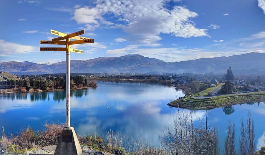 Ultimate Lake Dunstan Bike Hire, Shuttles And Boat Return - Starting at Cromwell’s McNulty Inlet at 9:10